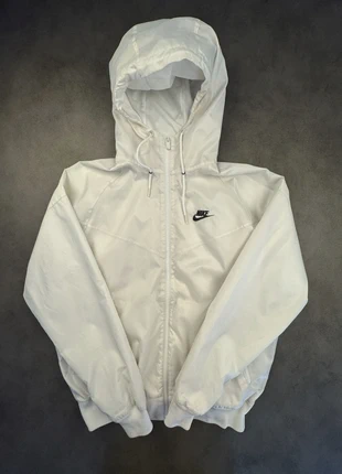 Haut Veste Manteaux Imperméable Coupe-Vent d'extérieur Outdoor Blanche Nike Running | Taille S, marque: Nike, état: Très bon état, taille: S, 35,00 €, 37,45 € Protection acheteurs incluse