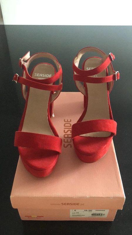 Sandali rosse on sale