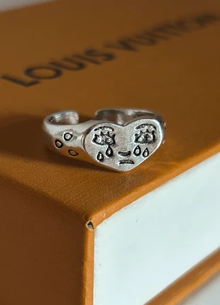 Y2K Tear Drop Ring, merk: Cyber.exe, staat: Nieuw zonder prijskaartje, maat: Aanpasbaar, € 12,99, € 14,34 inclusief Kopersbescherming