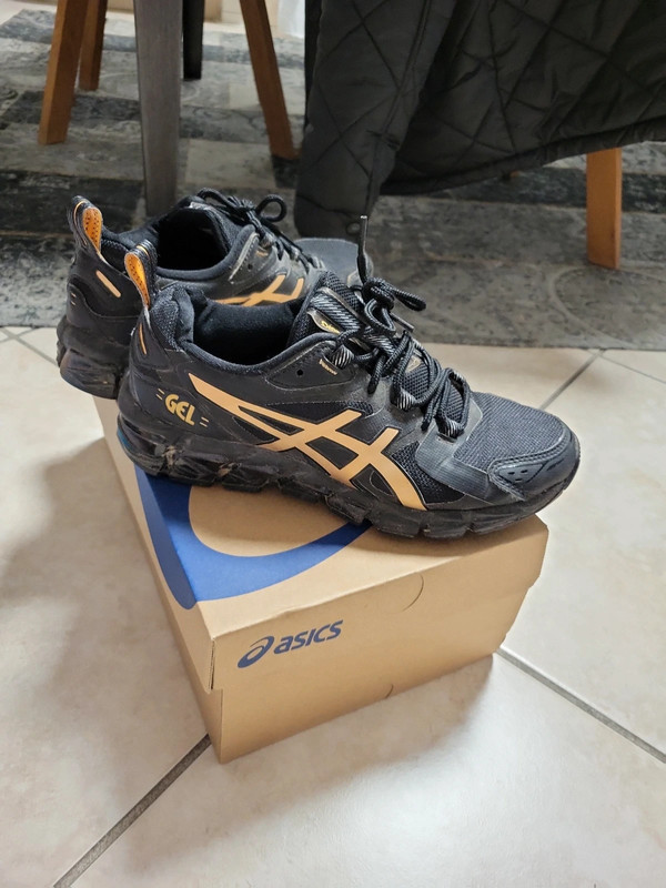 Asics gel t 37 noir dor Vinted