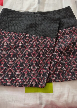 Très belle Jupe portefeuille épaisse 40, merk: Camaïeu, staat: Heel goed, maat: L / 40 / 12, € 5,00, € 5,95 inclusief Kopersbescherming