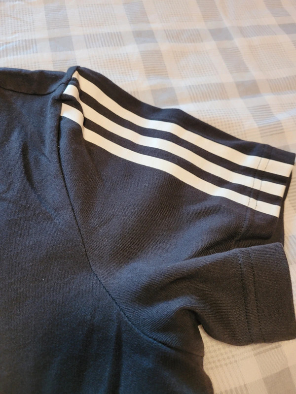 Camiseta adidas 3