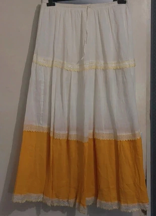 Magnifique jupe style boheme, marke: Boheme, zustand: Sehr gut, größe: Einheitsgröße, 8,00 €, 9,10 € inklusive Vinted-Käuferschutz