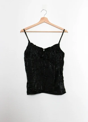 Black cami top | Débardeur noir métallique avec texture froissée, marque: Vintage, état: Très bon état, taille: XS / 34 / 6, 8,00 €, 9,10 € Protection acheteurs (Pro) incluse