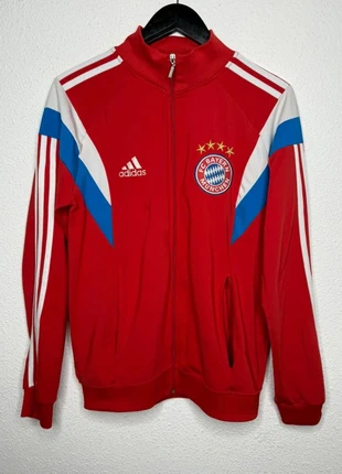 Veste vintage FC Bayern Munich Adidas rouge – Taille M, brand: adidas, condition: Good, size: M, €20.00, €21.70 includes Buyer Protection