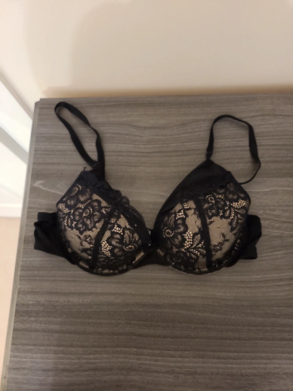 Self Expressions by Maidenform Underwire Lace Bra 34B