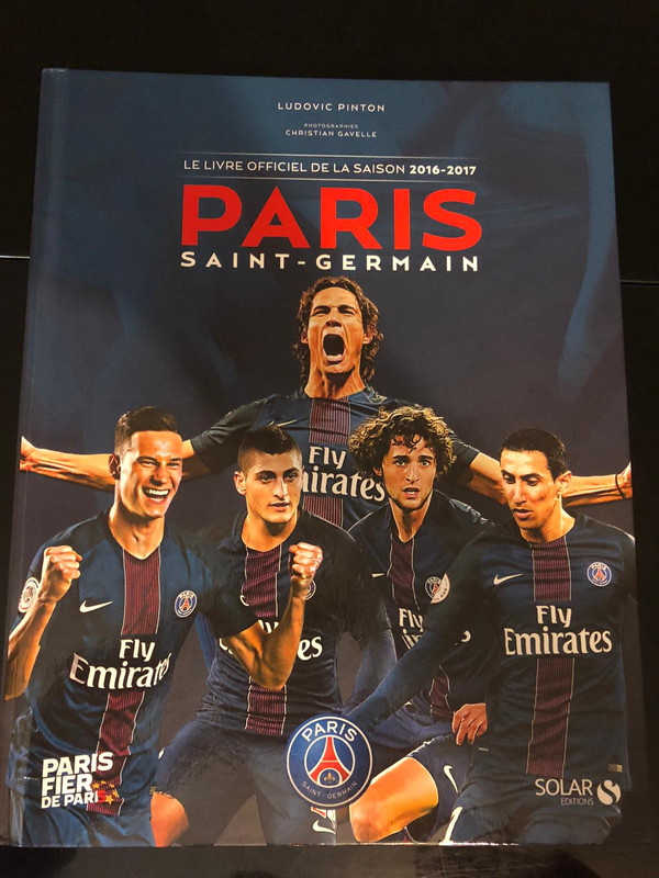 Livre. PSG : le livre officiel de la saison 2016-2017