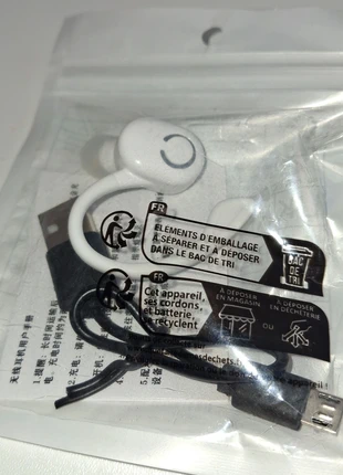 Wireless Bluetooth Ear Hook Earpiece – White – New, condition: New with tags, £3.00, £3.85 includes Buyer Protection Pro