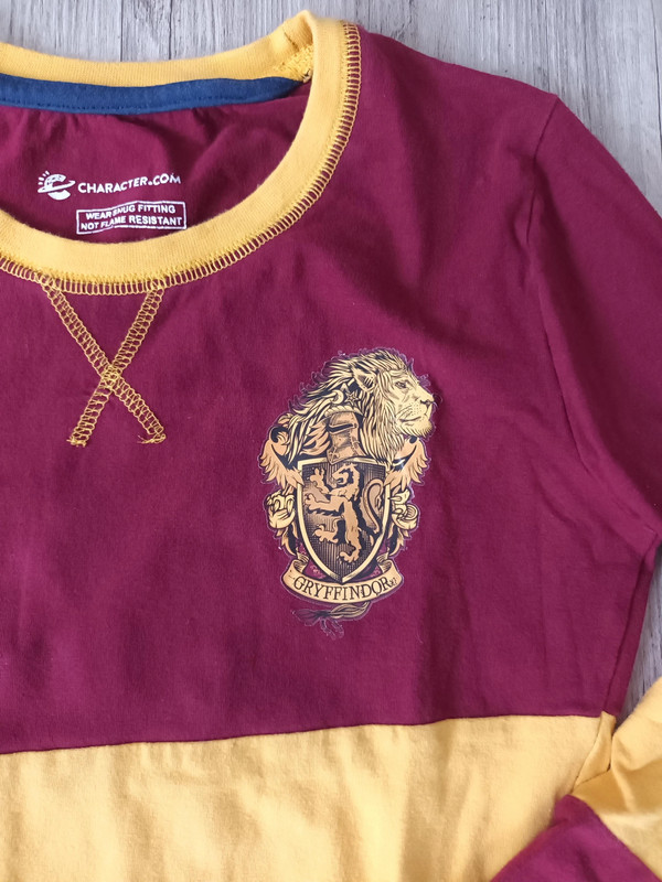 Pijama Harry Potter Gryffindor 14 anos 3