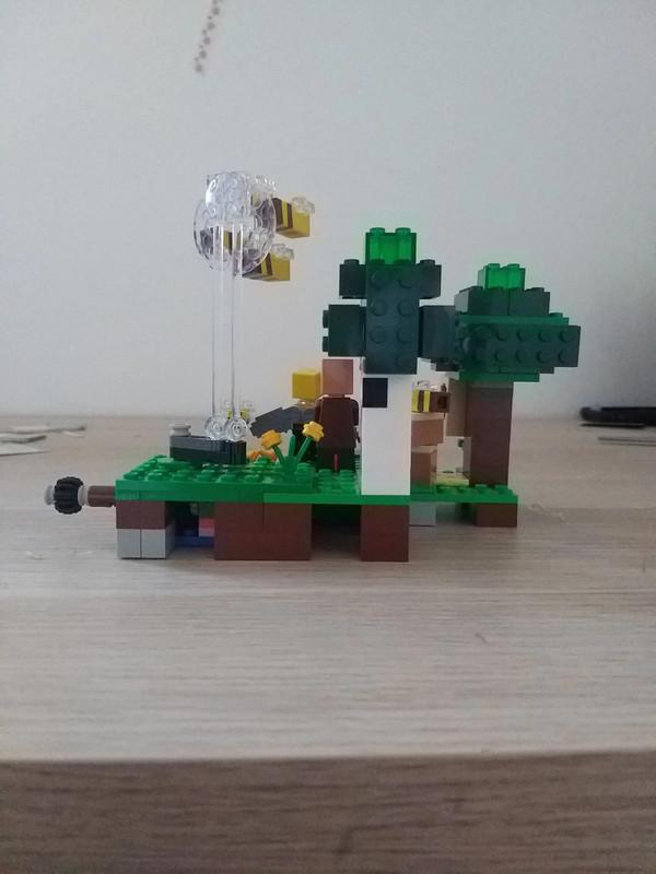 LEGO Minecraft 21165 La ruche