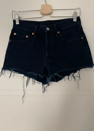 Short Lévis, marque: Levi's, état: Très bon état, taille: S / 36 / 8, 15,00 €, 16,45 € Protection acheteurs incluse