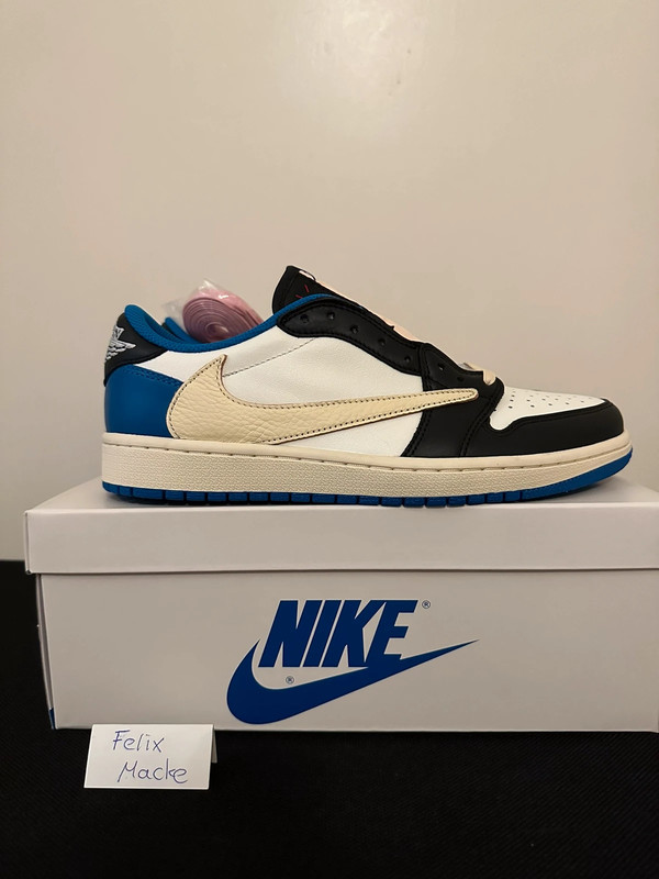 Nike Travis Scott Jordan 1 low x Fragment Design Size US8.5