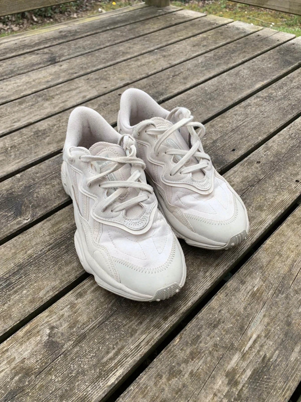 Adidas ozweego discount vinted