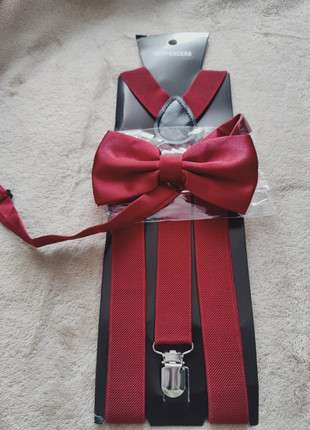 Bretelles + noeud papillon rouge bordeaux, condizioni: Ottime, €10.00, €11.20 include la Protezione acquisti Pro