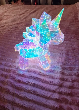 Lampe 3d licorne, marque: Light, état: Très bon état, 14,00 €, 15,40 € Protection acheteurs incluse