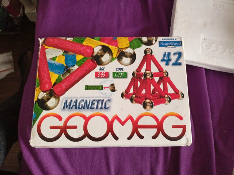 Geomag 42 top