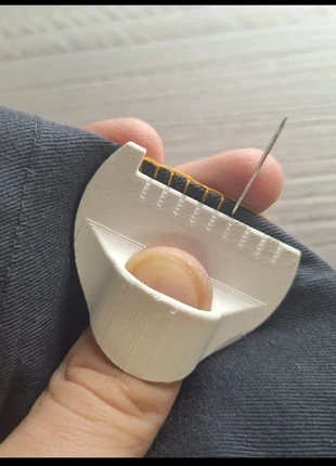 Modèle pour la Couture 4mm, marque: Couture, état: Très bon état, 3,00 €, 3,85 € Protection acheteurs incluse