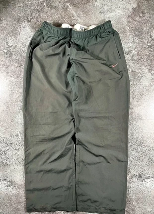 Jogging track pant survêtement Nike solo swoosh large droite noir/rose vintage y2k 2000s M/L, brand: Nike, condition: Very good, size: L, €24.00, €25.90 includes Buyer Protection