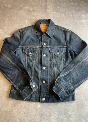 Veste en jean Levi’s bleu marine classique coupe droite modèle 72530 taille S, marke: Levi's, zustand: Sehr gut, größe: S, 40,00 €, 42,70 € inklusive Vinted-Käuferschutz