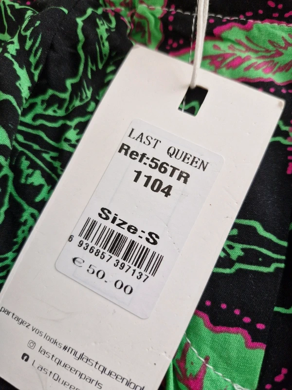 Short neuf S valeur 50€ Last Queen - photo numéro 3