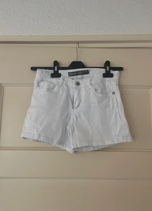 Witte short Geisha, marca: Geisha, estado: Muy bueno, tamaño: XS / 34 / 6, 4,00 €, 4,90 € Protección al comprador incluida