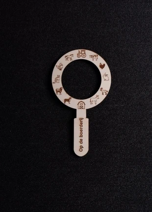 Sensorieel vergrootglas in hout., zustand: Sehr gut, größe: Einheitsgröße, 3,99 €, 4,89 € inklusive Vinted-Käuferschutz