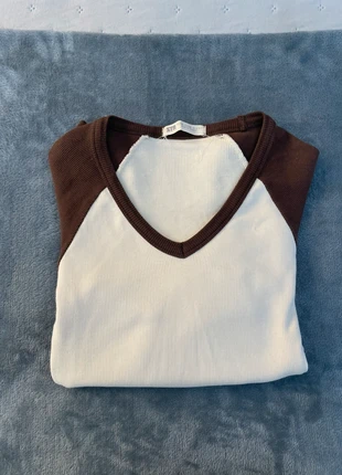 Top marrón tendencia🤎, marque: Stradivarius, état: Neuf sans étiquette, taille: XS / 34 / 6, 4,00 €, 4,90 € Protection acheteurs incluse