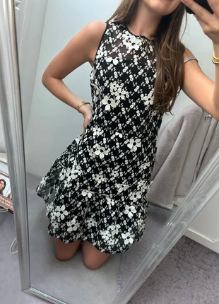 Black and white flower Michael Kors mini Dress, brand: Michael Kors, condition: Very good, size: XS / 34 / 6, €40.00, €42.70 includes Buyer Protection