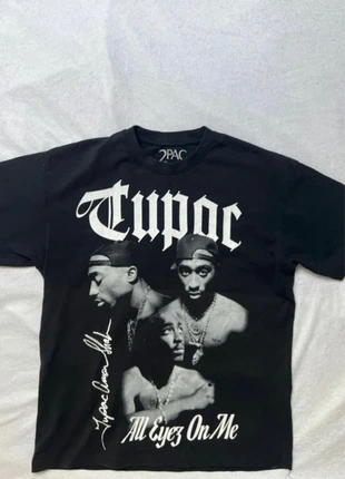 Tee Shirt Tupac, brand: Pull & Bear, condition: Very good, size: S, €3.00, €3.85 includes Buyer Protection