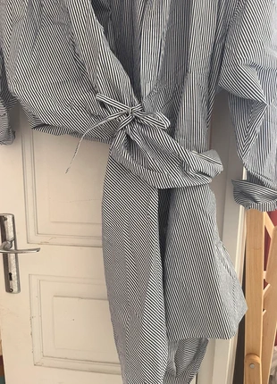 Robe chemise Balenciaga , marque: Balenciaga, état: Neuf avec étiquette, taille: M / 38 / 10, 720,00 €, 734,40 € Protection acheteurs incluse