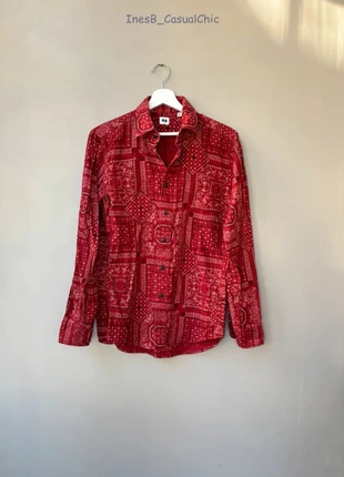 Chemise Uniqlo femme XS rouge motif bandana – excellent état, marque: Uniqlo, état: Très bon état, taille: XS / 34 / 6, 12,00 €, 13,30 € Protection acheteurs incluse