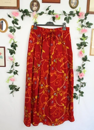 🍒🌸Jupe longue vintage 80/90s imprimée chaînes et médaillons - T.38/40🌸🍒, marke: Vintage, zustand: Sehr gut, größe: M / 38 / 10, 24,00 €, 25,90 € beinhaltet Vinted-Käuferschutz Pro