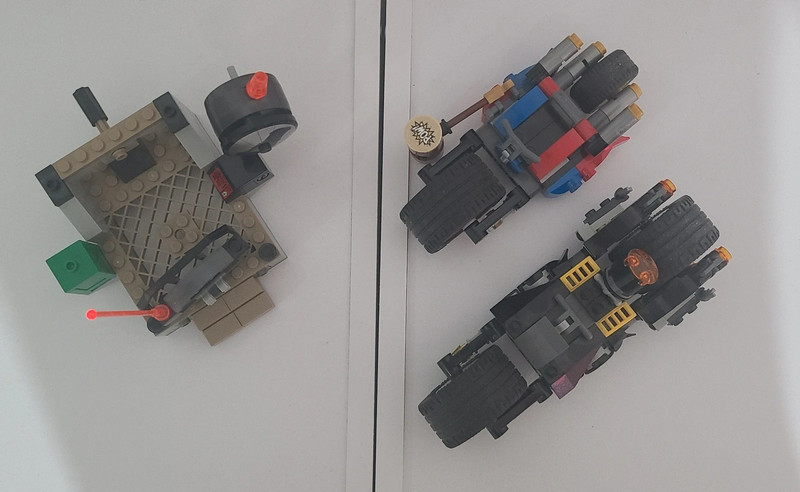 lego dc comics 76044 et 76053 3