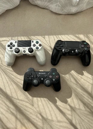Manette ps4, ps3, marque: Sony, état: Bon état, 24,00 €, 25,90 € Protection acheteurs incluse