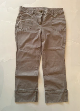 Pantacourt camaïeu taille 40, marke: Camaïeu, zustand: Gut, größe: L / 40 / 12, 2,50 €, 3,33 € inklusive Vinted-Käuferschutz