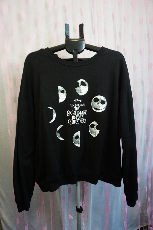 Disney: The Nightmare Before Christmas Crewneck Sweater 2