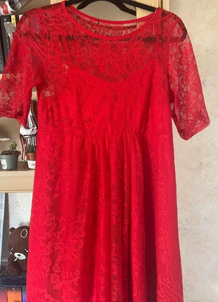 Rode kanten jurk, marque: H&M, état: Très bon état, taille: XL / 42 / 14, 6,00 €, 7,00 € Protection acheteurs incluse