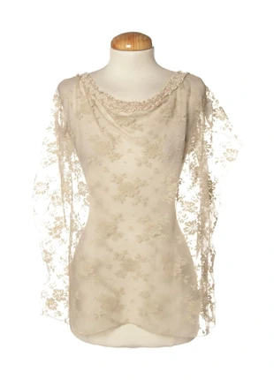 fairycore sheer lace see-through blouse, brand: Intimissimi, condizioni: Nuovo con cartellino, taglia: M / IT 42 / EU 38, €18.00, €19.60 include la Protezione acquisti
