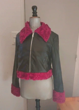 Veste perfecto simili cuir et col manches pilou bi-matière noir et rose fushia , merk: Shein, staat: Nieuw met prijskaartje, maat: L / 40 / 12, € 35,00, € 37,45 inclusief Kopersbescherming