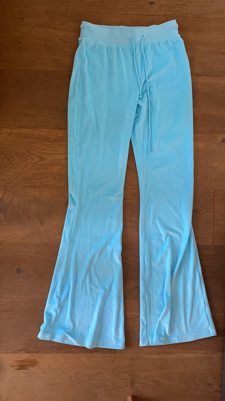 Flared trackies hotsell