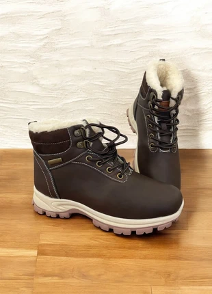 Stivali da neve Caldi, brand: Stivali, condizioni: Nuovo con cartellino, taglia: 39, €41.00, €43.75 include la Protezione acquisti