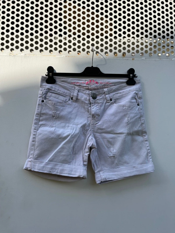 Short en jean blanc
