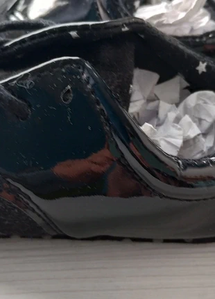 Zapatos blanditos, brand: Valen Sina, condizioni: Nuovo con cartellino, taglia: 21, €5.00, €5.95 include la Protezione acquisti