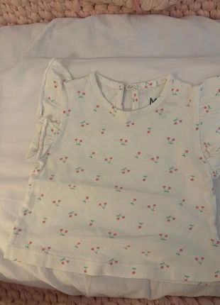 Tshirt cerejas bebé Modalfa, marca: Modalfa, estado: Muy bueno, tamaño: 1-3 meses / 56 cm, 2,00 €, 2,80 € Protección al comprador incluida