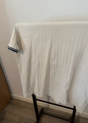 Polo blanc, merk: Jules, staat: Nieuw zonder prijskaartje, maat: XL, € 3,00, € 3,85 inclusief Kopersbescherming