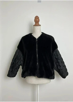 Veste noir douce et manches matelassés chic automne / hiver - Taille M (38), état: Très bon état, taille: M / 38 / 10, 11,00 €, 12,25 € Protection acheteurs incluse