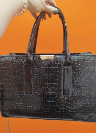Sac à main tendance motif crocodile, marque: Tendance, état: Neuf avec étiquette, 22,00 €, 23,80 € Protection acheteurs incluse