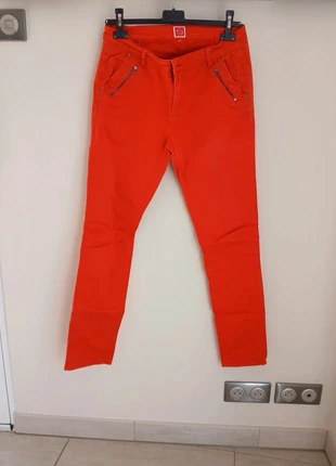 Pantalon rouge, marca: Miss Captain, estado: Muito bom, tamanho: XL / 42 / 14, €5.00, €5.95 inclui Proteção do Comprador