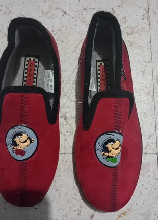 Pantoufle, marque: Gaston Lagaffe, état: Très bon état, taille: 31, 3,00 €, 3,85 € Protection acheteurs incluse