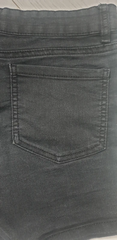 Short noir 12 ans - photo numéro 5